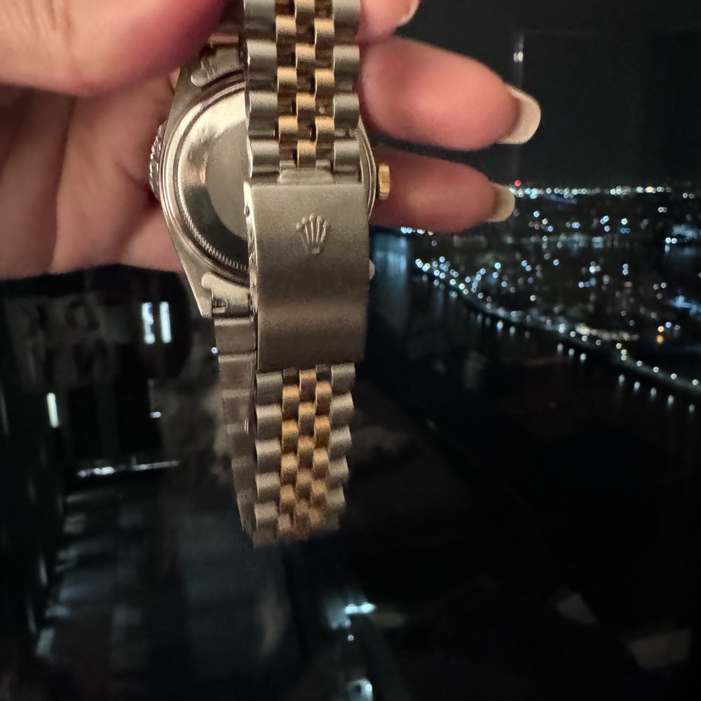 Custom Rolex watch. Authentic Rolex with custom diamond bezel/custom dial. - Picture 5 of 7